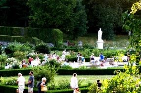 Le château de Bussy fête ses 400 ans... un évènement diablement #EpiquesEpoques pour une soirée Grand Siècle !